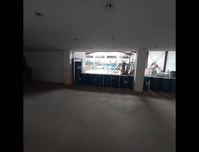1,600M² WAREHOUSE TO LET IN WESTGATE